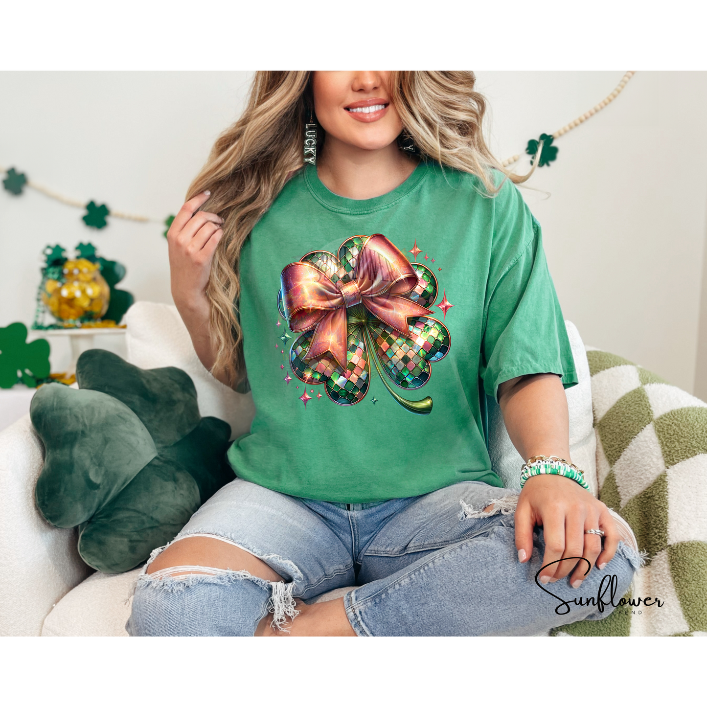 Clover Bow